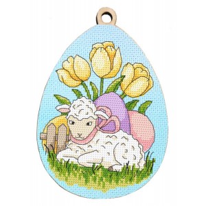 GC 10366 Printed cross stitch pattern - Egg with a lamb