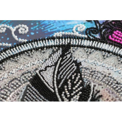 AB-839 Kit with beads - Mandala feather