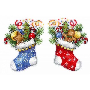 MP R-496 Cross stitch kit - Pendant - Christmas stocking