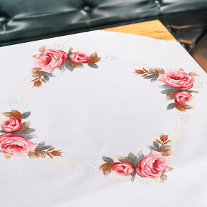 GU 11022 Cross stitch pattern on paper - Vintage rose tablecloth