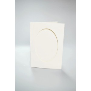 943-08 Cards with an oval passe-partout cream