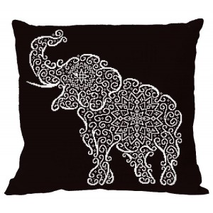 W 8984-01 ONLINE pattern pdf - Pillow - Lace elephant