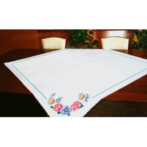 ZU 4397 Cross stitch kit - Tablecloth with flowers